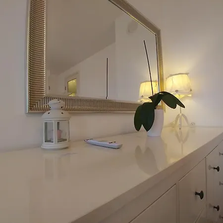 Apartment Belvil 1 *